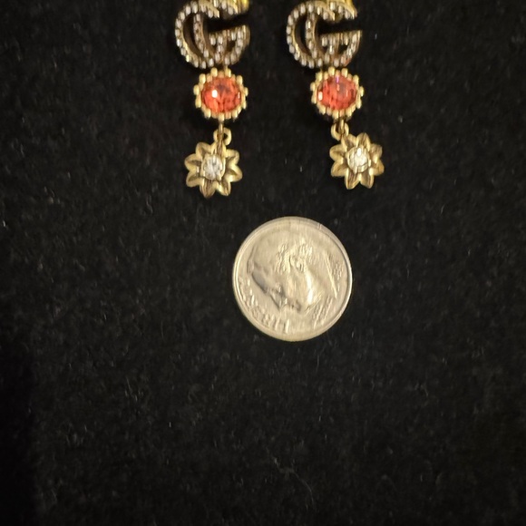 Gucci Elegant Gold and Red Drop Earrings